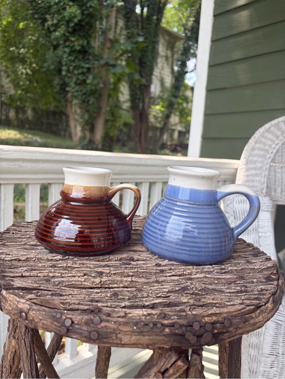 Vintage No-Spill Coffee Mugs
